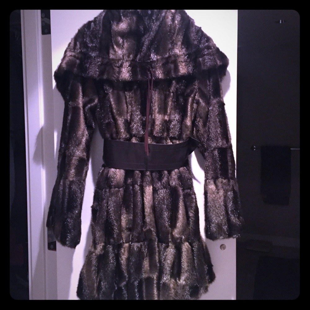 Laundry by Design Faux Fur Coat